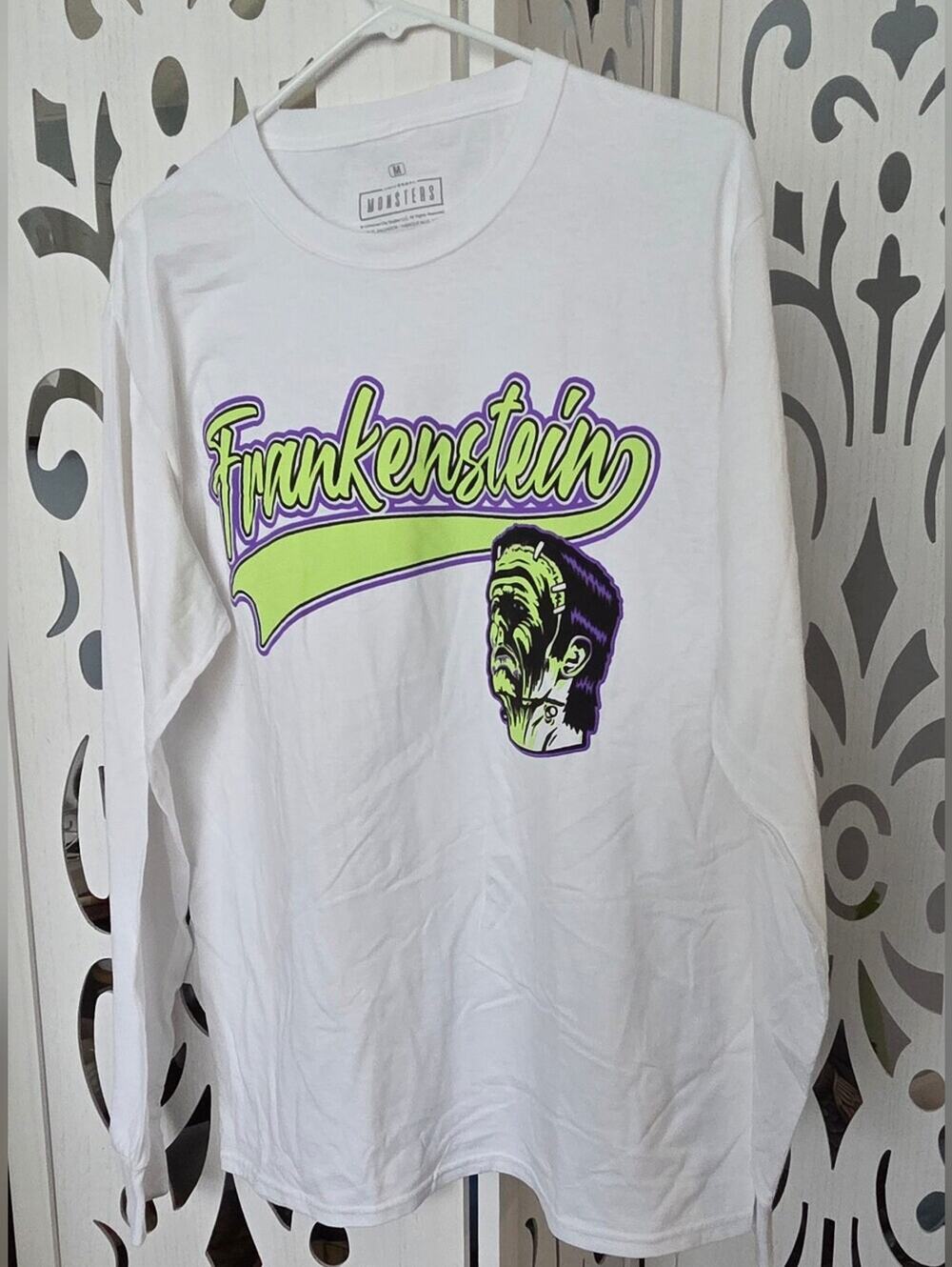 Universal Monsters Frankenstein Long Sleeve Shirt Medium M NWOT White Halloween